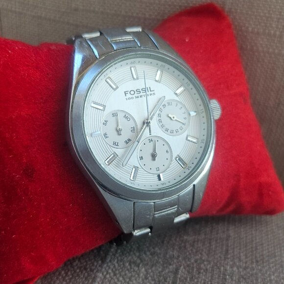 Fossil Girls Wristwatch Multi Functional Analog Quartz Silver Tone Wrist Watch main image 10